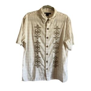 Duke Kahanamoku Men's Short sleeve embroidered button up Hawaiian Shirt